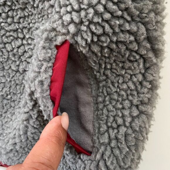 Carter’s Vest Kid's‎ 5/5A Red Gray Sherpa Full Zip Fleece - Picture 7 of 9
